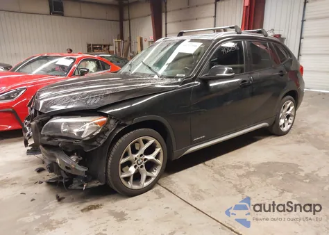 2015 BMW X1 xDrive28I z USA, uszkodzony, nr VIN WBAVL1C5XFVY28480